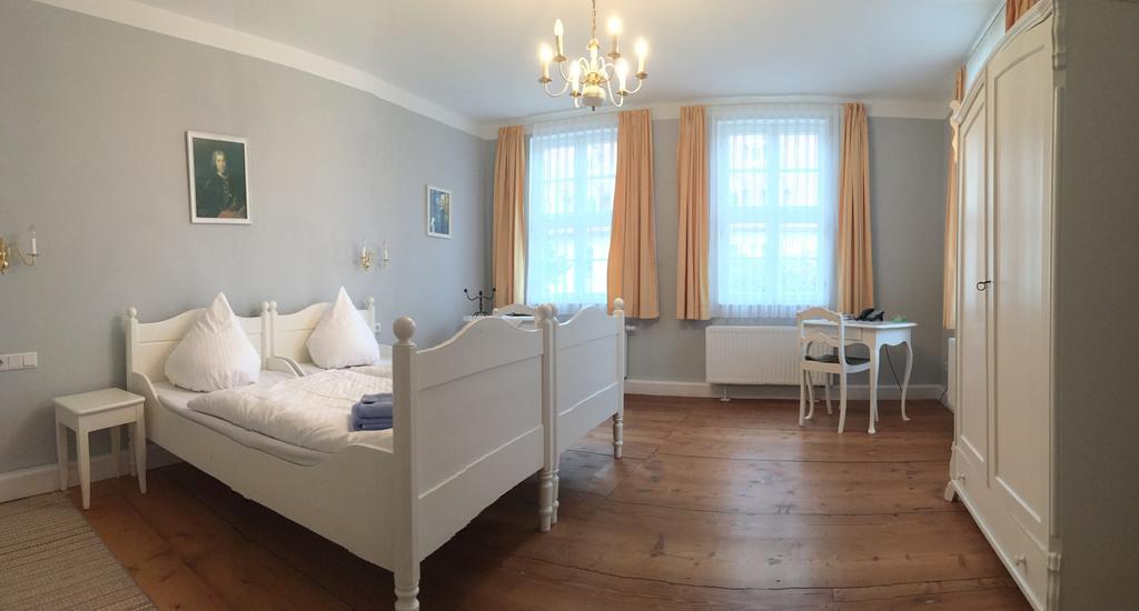 Komensky Gaeste- Und Tagungshaus Herrnhut Exterior foto
